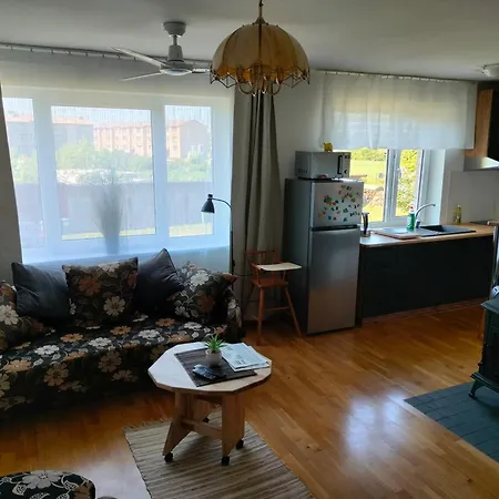 Apartamento Hiiumaa Family Kõrgessaare